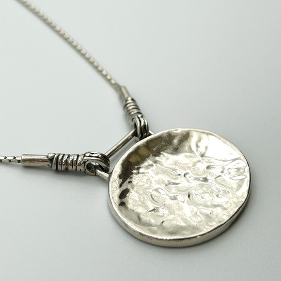 N1356 Vintage Silpada Oval 925 Sterling Silver Pendant Necklace 'Seattle Skies’ - Picture 6 of 15